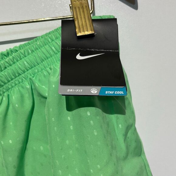 Nike Women's Green Dri-Fit Polka Dot Drawstring Athletic Shorts Size Large NWT - Picture 3 of 10